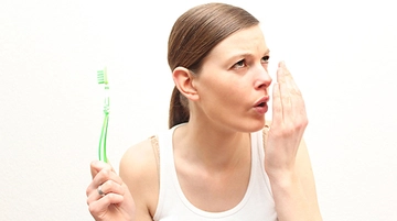 Nefes Kokusu Belirtileri ve Tedavisi